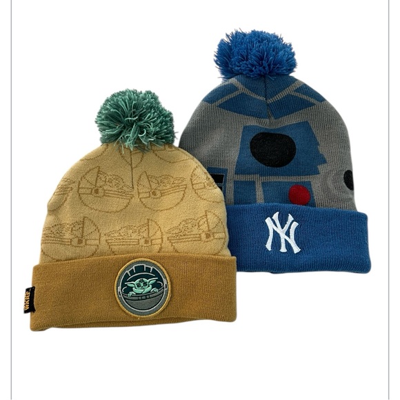 Star Wars and NY Yankees Beanie knit hat set. Never worn although no tags - Picture 1 of 11